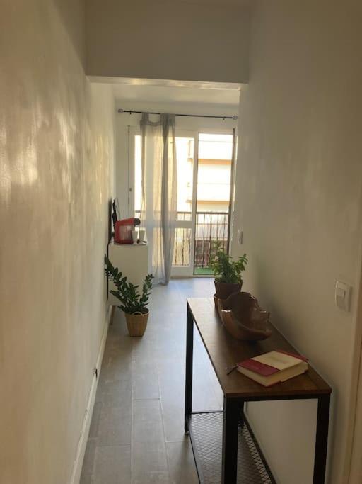 Cozy Studio With Balcony And Free Parking Екс ан Прованс Екстериор снимка