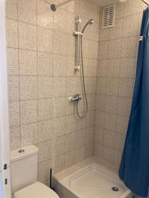 Cozy Studio With Balcony And Free Parking Екс ан Прованс Екстериор снимка